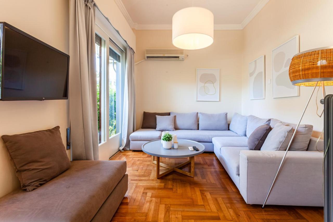 A Homes Greece - Urban Garden Retreat Kalamata Exterior foto